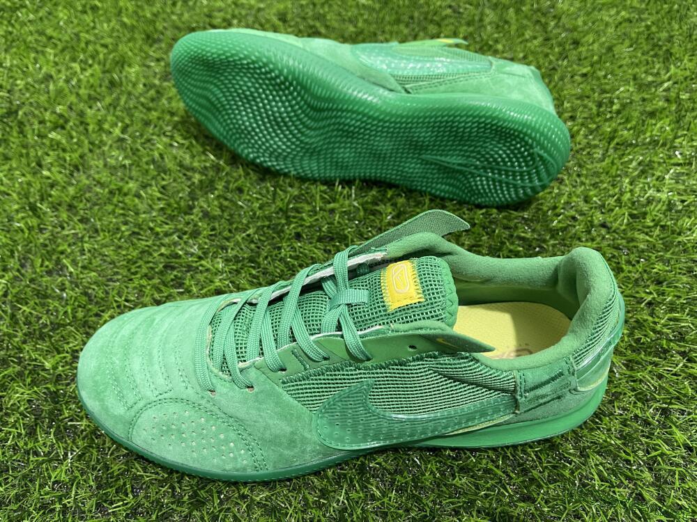 Men's Nike Street Gato IC Football Shoes - Green/Green/Green