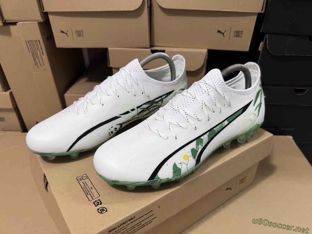 Men's Puma Ultra Ultimate FG Football Boots - White/Black/Green