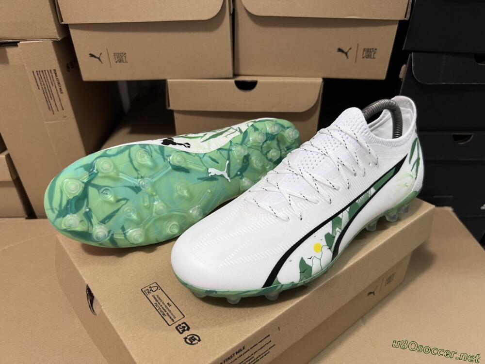 Men's Puma Ultra Ultimate FG Football Boots - White/Black/Green