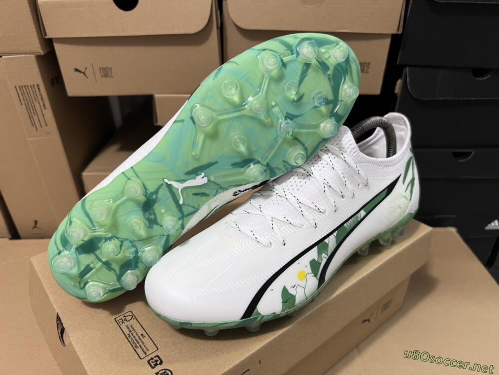 Men's Puma Ultra Ultimate FG Football Boots - White/Black/Green