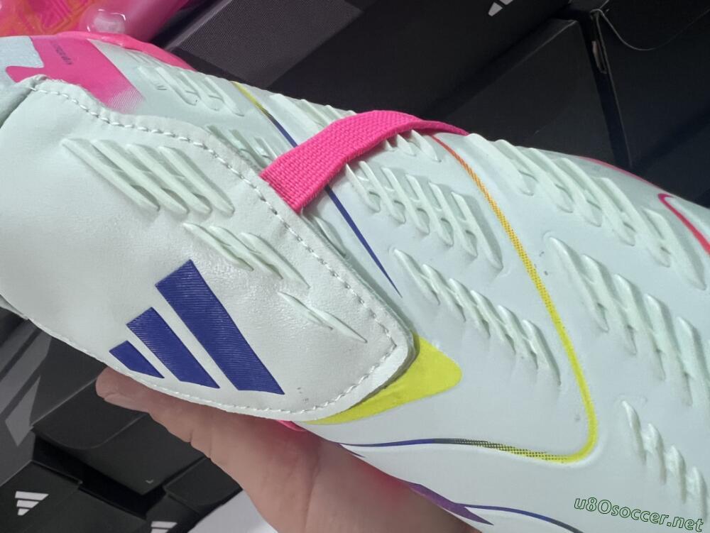 Men's Adidas Predator Accuracy+ Laceless FG Football Boots - White/Pink/Purple
