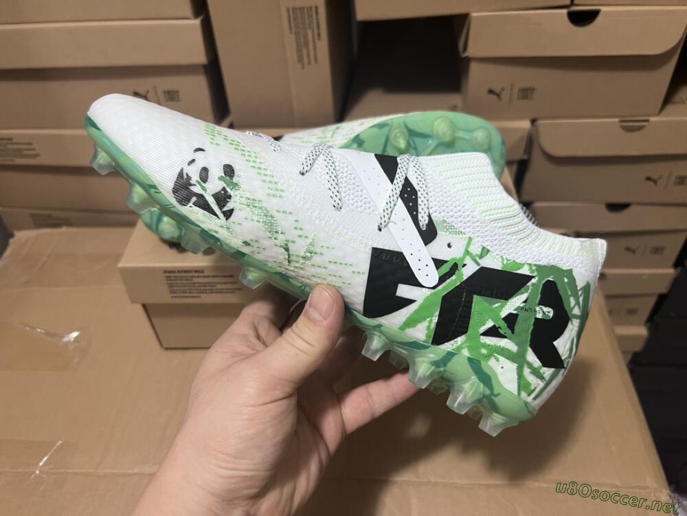 Men's Puma Future Ultimate MG Football Boots - White/Black/Green