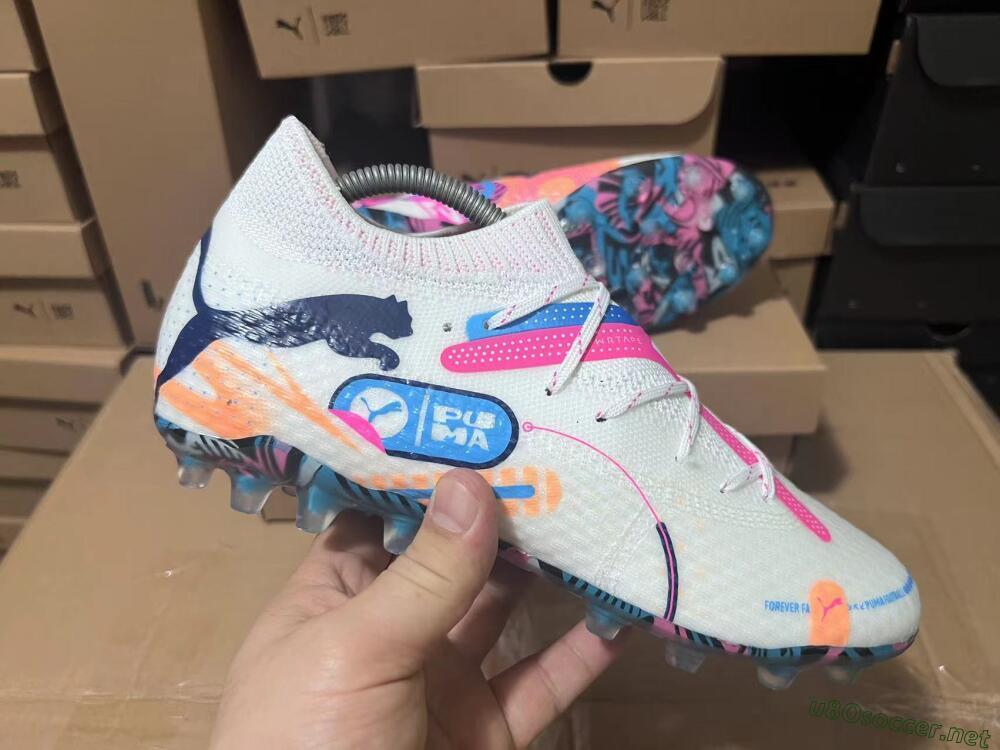 Men's Puma Future Ultimate FG Football Boots - White/Pink/Blue