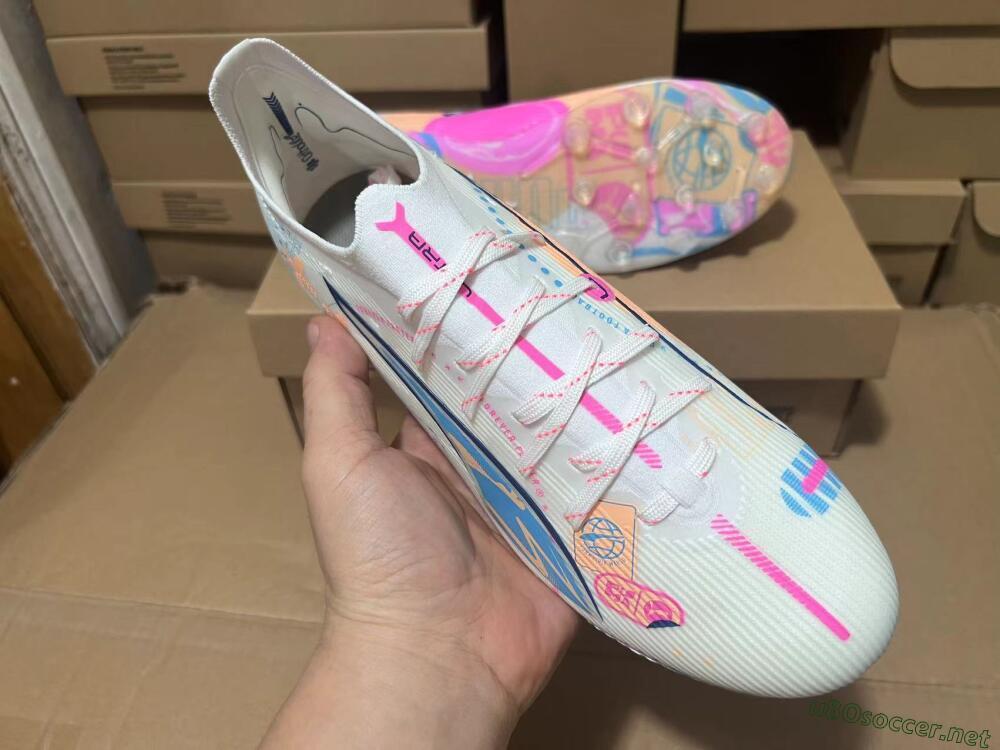 Men's Puma Ultra 5 Ultimate MG Football Boots - White/Blue/Pink