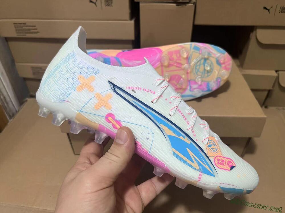 Men's Puma Ultra 5 Ultimate MG Football Boots - White/Blue/Pink