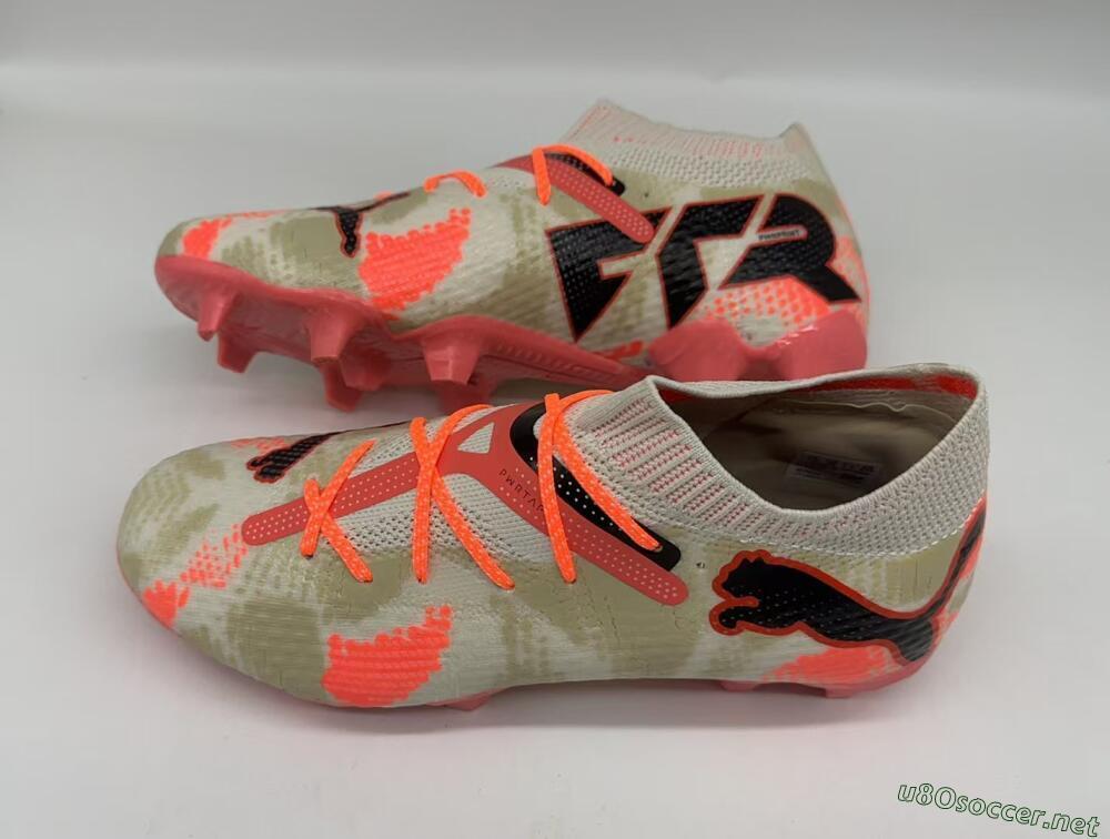 Men's Puma Future 7 Ultimate FG Football Boots - Beige/Black/Brown