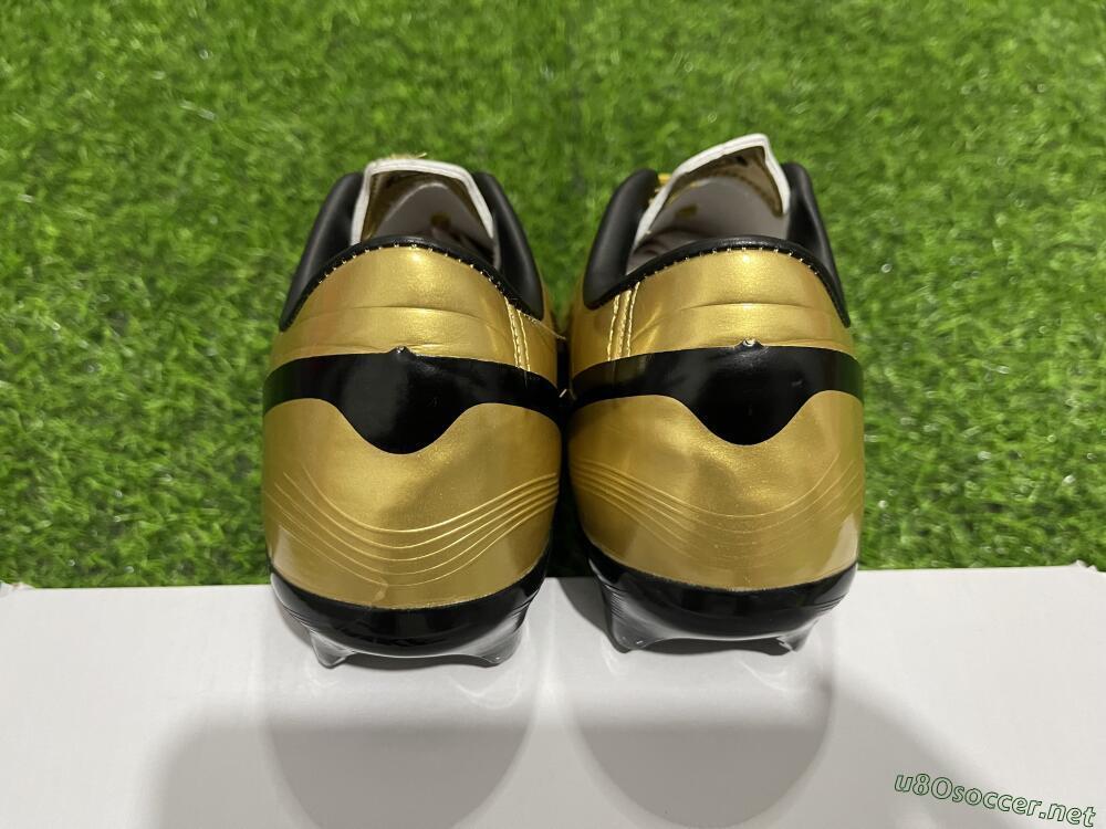 Men's Ronaldo x Nike R9 Mercurial Vapor 3 FG Football Boots - Gold/Black 3
