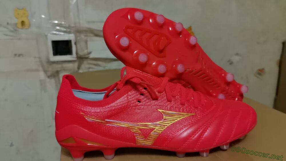 Men's Mizuno Morelia Neo 4 FG Football Boots - Red/Gold