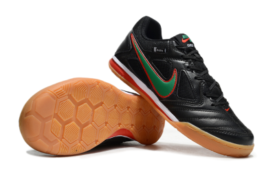 Unisex Supreme x Nike SB Gato IC Football Shoes - Black/Green/Red