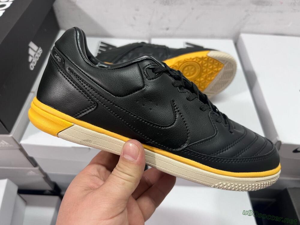 Men's Nike Street Gato IC Football Shoes - Black/Yellow/Beige