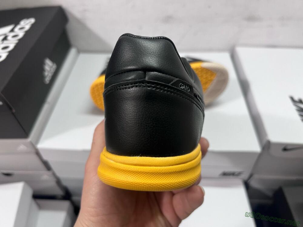 Men's Nike Street Gato IC Football Shoes - Black/Yellow/Beige