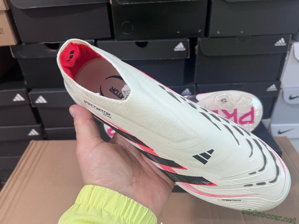 Unisex Adidas Predator Elite Laceless FG Football Boots - Beige/Red/Black