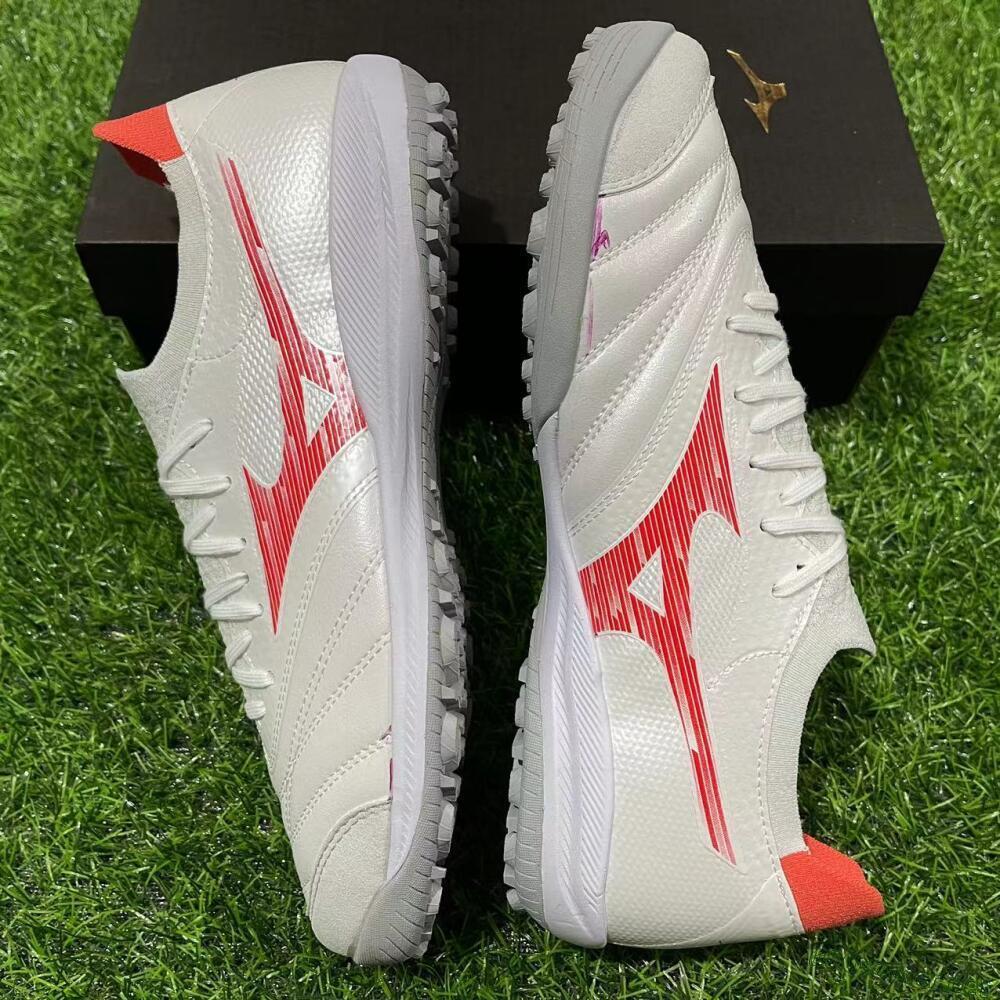 Men's Mizuno Morelia Neo Sala TF Football Shoes - Grey/Red/White