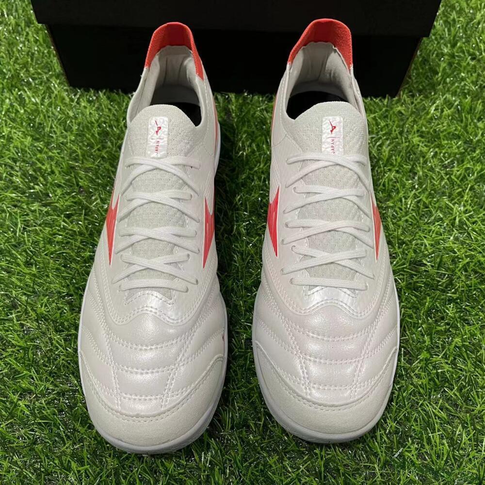 Men's Mizuno Morelia Neo Sala TF Football Shoes - Grey/Red/White