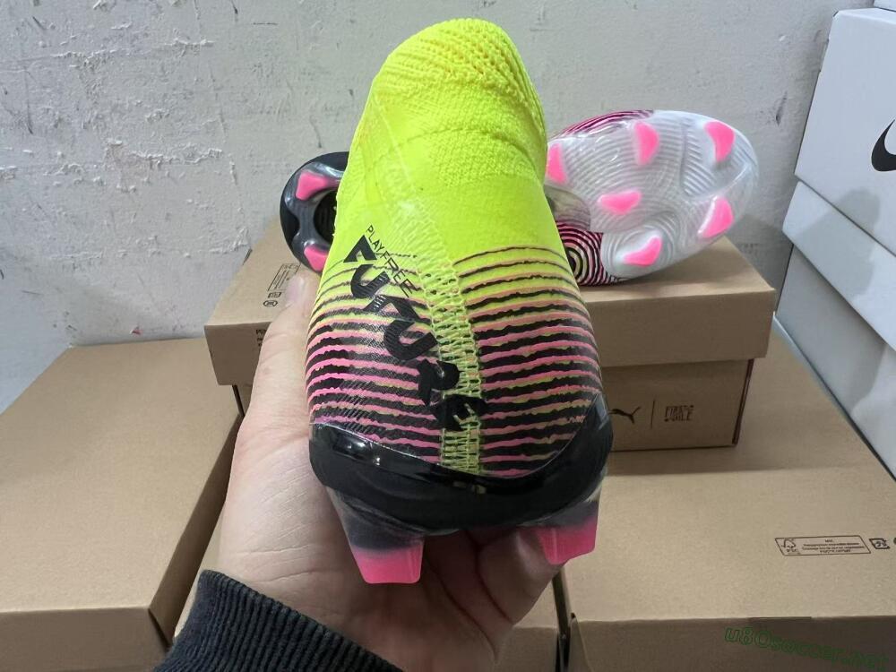 Men's Puma Future 8 Ultimate FG Football Boots - Yellow/Pink/Black