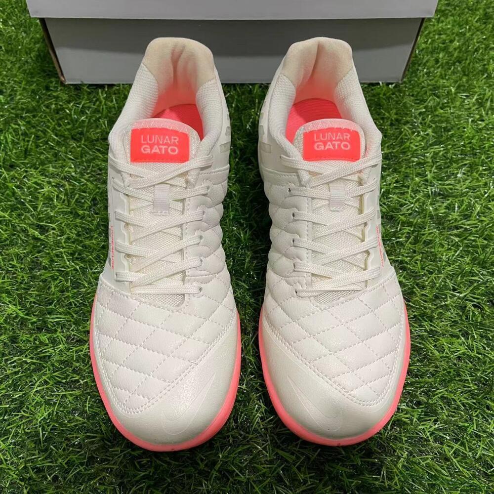 Men's Nike Lunar Gato 2 IC Football Shoes - Beige/Pink