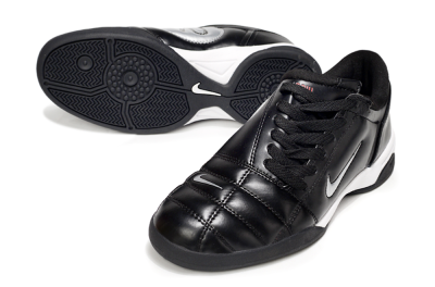 Men's Nike Total 90 II IC Football Shoes - Black/White