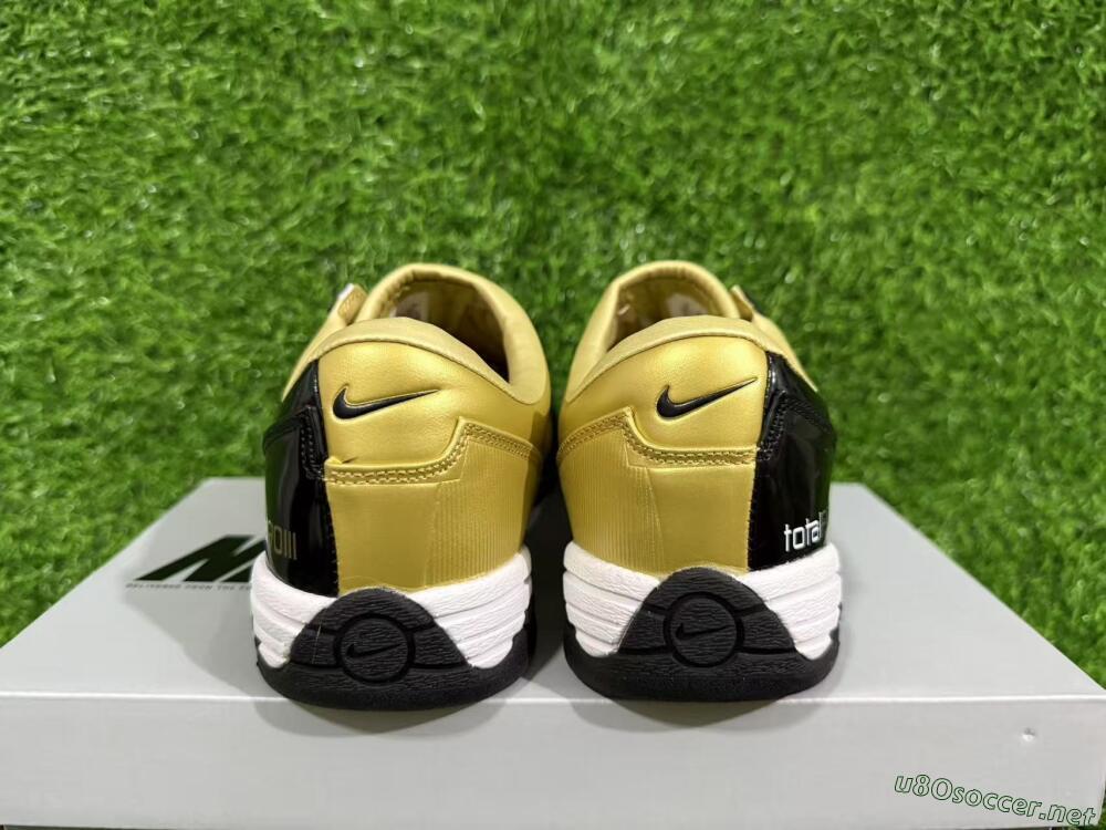 Men's Nike Total 90 III IC Football Shoes - Black/Gold
