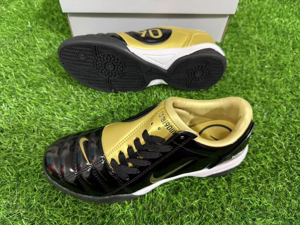 Men's Nike Total 90 III IC Football Shoes - Black/Gold