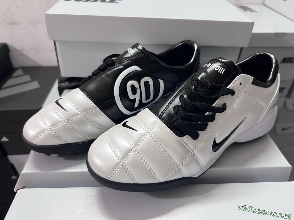 Unisex Nike Total 90 III TF Football Shoes - White/Black