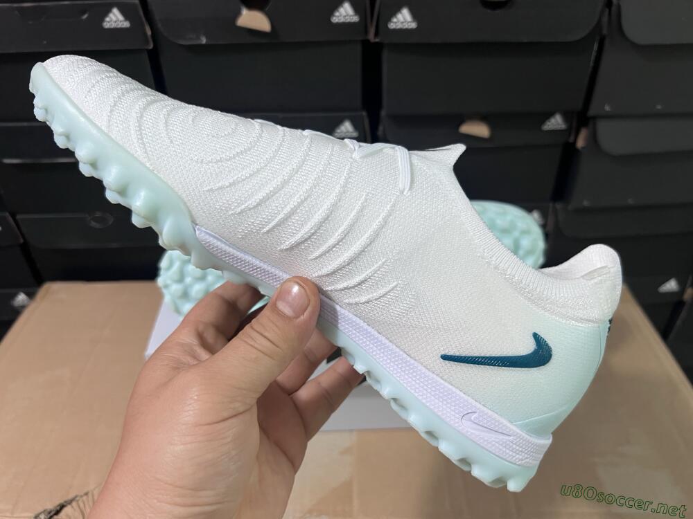Unisex Nike Phantom GX 2 Elite TF Football Shoes - Beige/Green