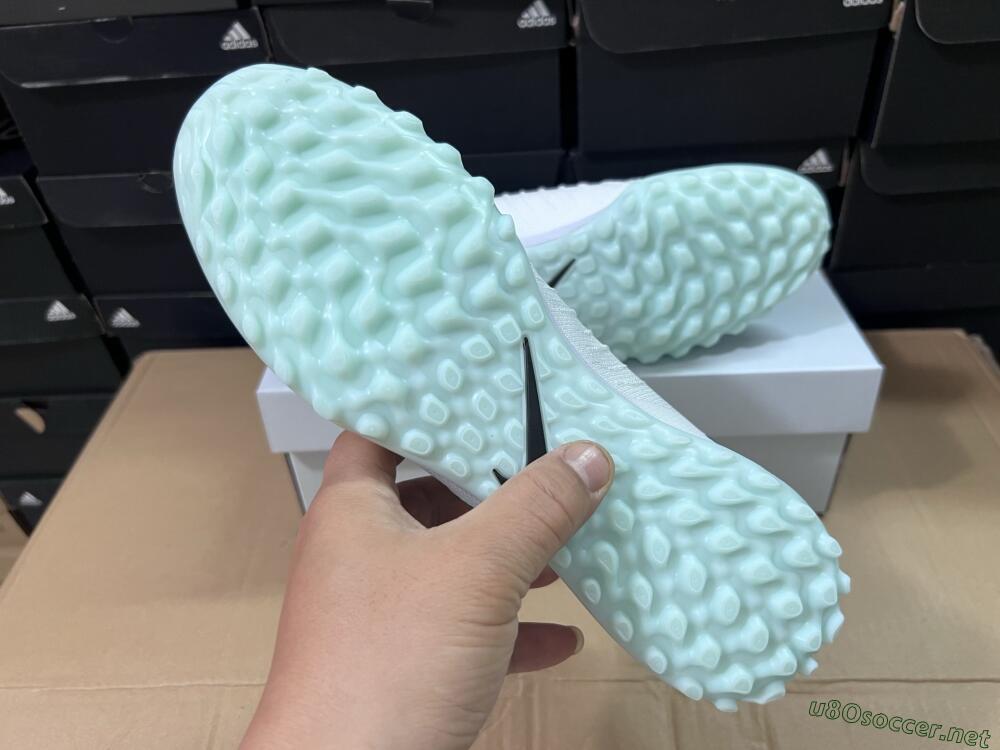 Unisex Nike Phantom Luna Elite TF Football Shoes - Beige/Green