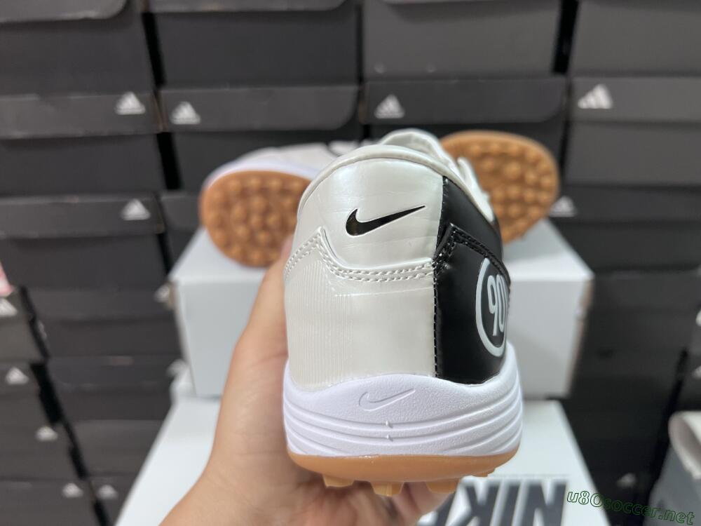 Unisex Nike Total 90 III TF Football Shoes - Black/White