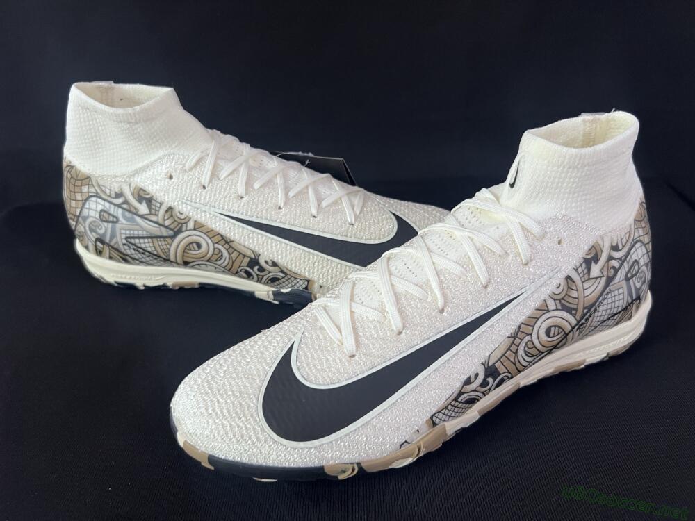 Unisex Nike Air Zoom Mercurial Superfly 10 Elite TF Football Shoes - Beige/Black/Brown