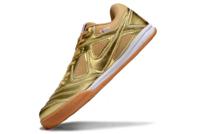 Men's Supreme x Nike SB Gato IC Football Shoes - Gold/White/Brown