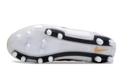 Unisex Nike Air Zoom Total 90 III FG Football Boots - White/Black/Gold