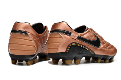 Men's Nike Tiempo Legend R10 Elite FG Football Boots - Gold/Black/Red