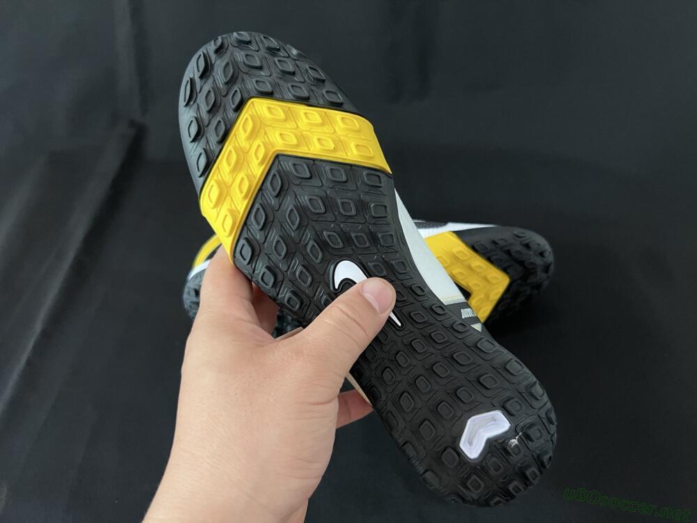 Unisex KM x Nike Air Zoom Mercurial Superfly 10 Elite TF Football Shoes - White/Black/Yellow