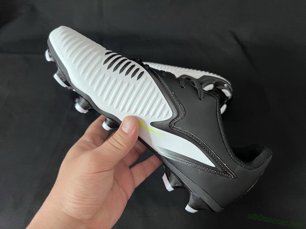 Men's Nike Phantom 6 Elite Low FG Football Boots - White/Black/Yellow