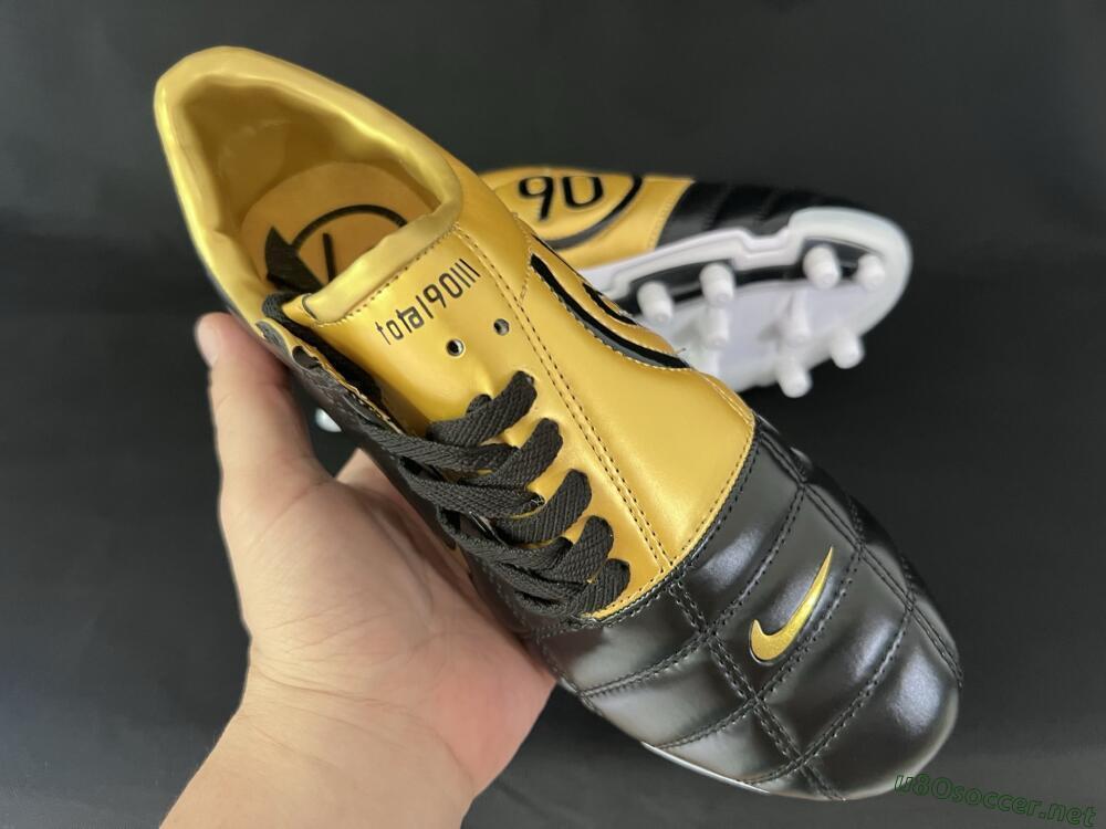 Men's Nike Air Zoom Total 90 III FG Football Boots - Black/Gold/White