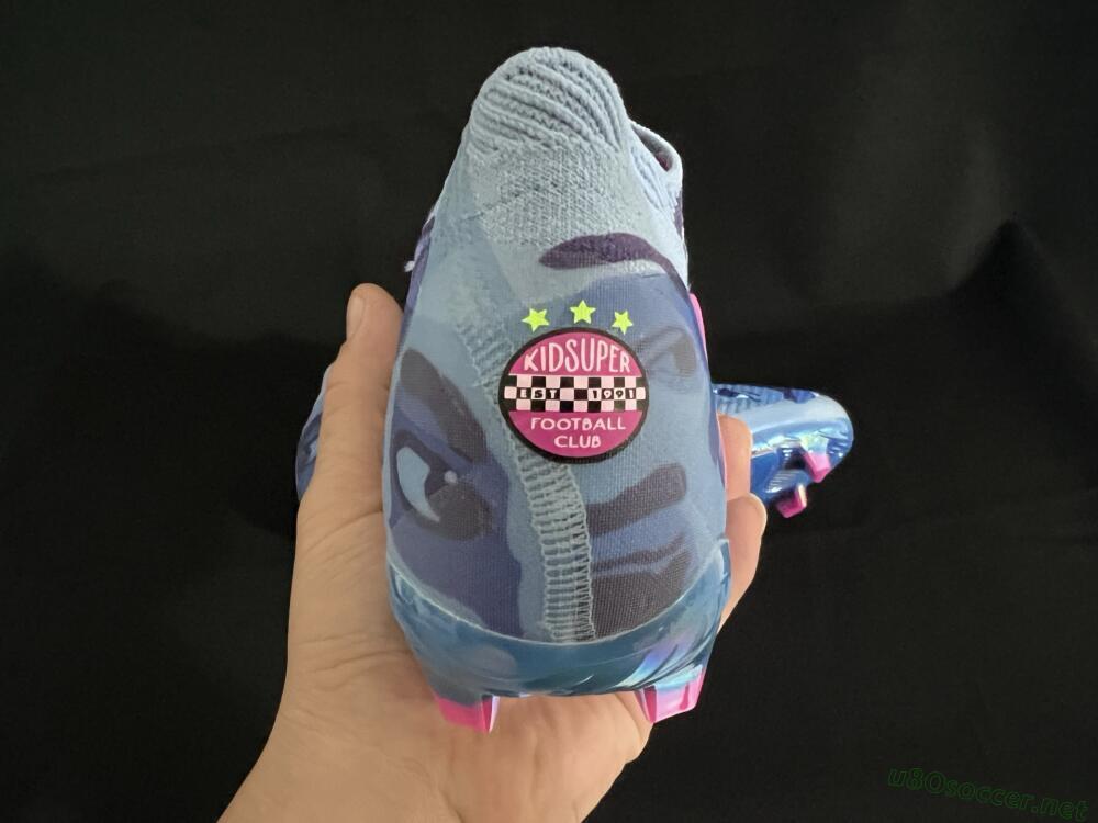 Men's Puma Future 8 Ultimate FG Football Boots - Blue/Pink/Gold