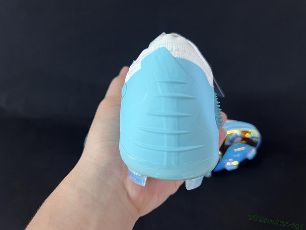 Men's Nike Phantom 6 Low Elite FG Football Boots - Beige/Jade/Gold