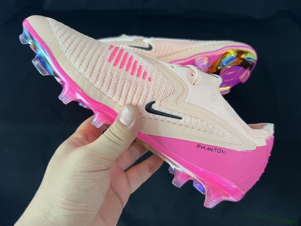 Men's Nike Phantom 6 Low Elite FG Football Boots - Pink/Black/Gold