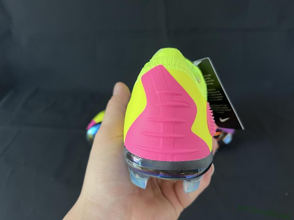 Unisex Nike Phantom 6 Elite Low FG Football Boots - Yellow/Black/Pink