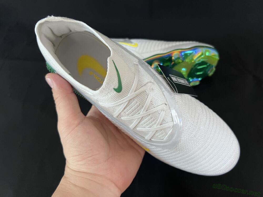 Unisex Nike Phantom 6 Low Elite FG Football Boots - White/Silver/Gold