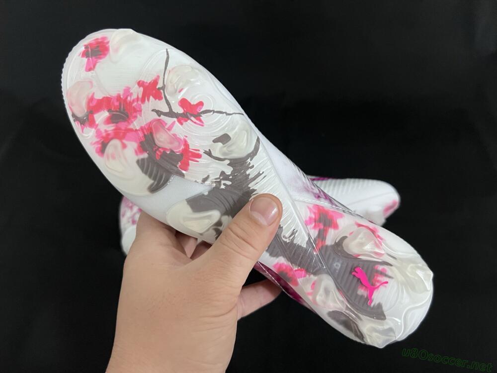 Unisex Puma Future 8 Ultimate FG Football Boots - White/Pink/Silver