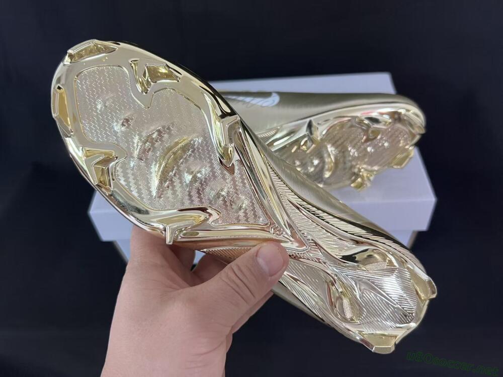 Men's Nike Air Zoom Mercurial Vapor Superfly 1 CR7 2026 World Cup FG Football Boots - Gold/Metallic Gold/White