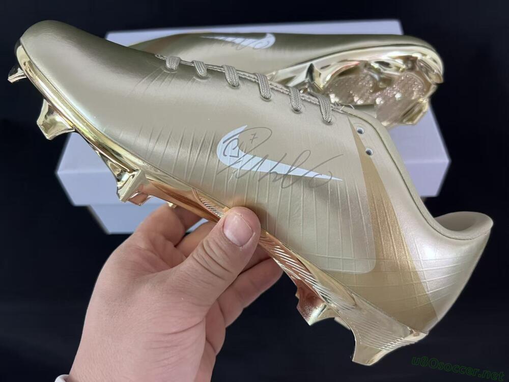 Men's Nike Air Zoom Mercurial Vapor Superfly 1 CR7 2026 World Cup FG Football Boots - Gold/Metallic Gold/White