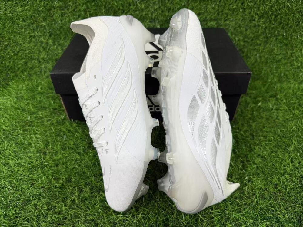 Unisex Adidas Predator 26 Elite FG Football Boots - White/Silver Mist/Cloud Grey
