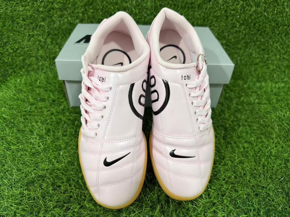 Men's Nike Total 90 III IC Football Shoes - Pink/Soft Rose/Caramel
