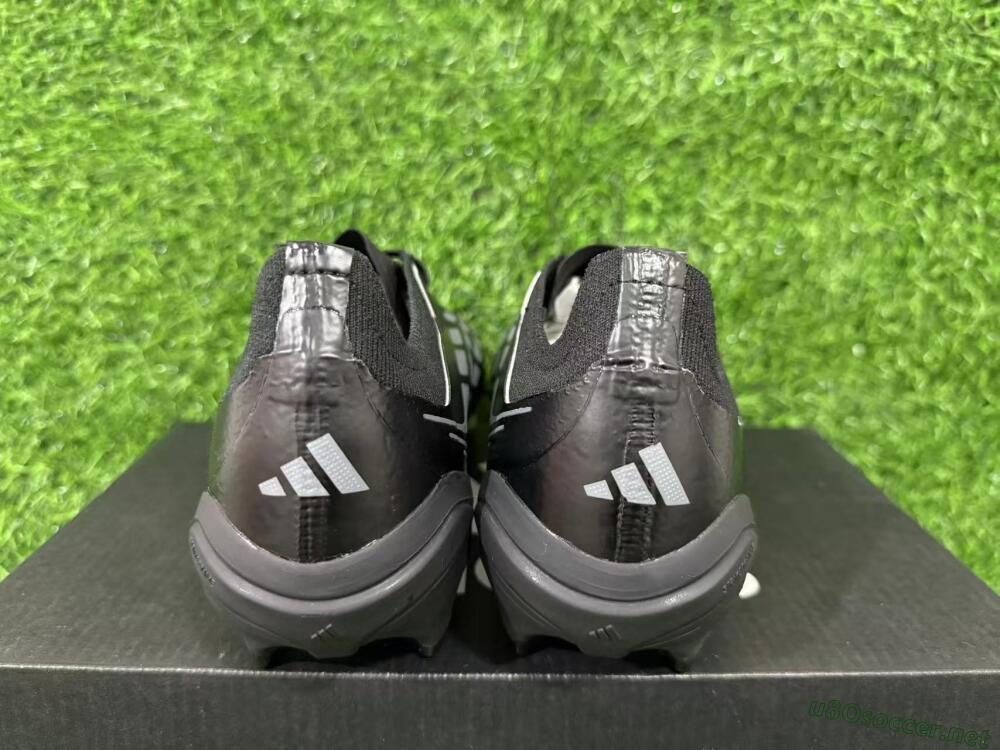 Unisex Adidas Predator 26 Elite FG Football Boots - Black/Graphite Grey/Dark Shadow