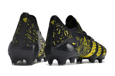 Unisex Adidas Predator Freak.1 Low FG Football Boots - Black/Yellow