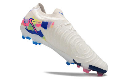 Unisex Nike Phantom Luna Elite FG Football Boots - White/Rainbow
