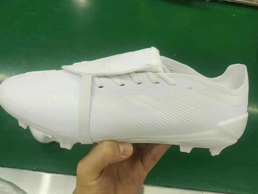 Men's Adidas Predator Elite Foldover Tongue FG Football Boots - White/Beige