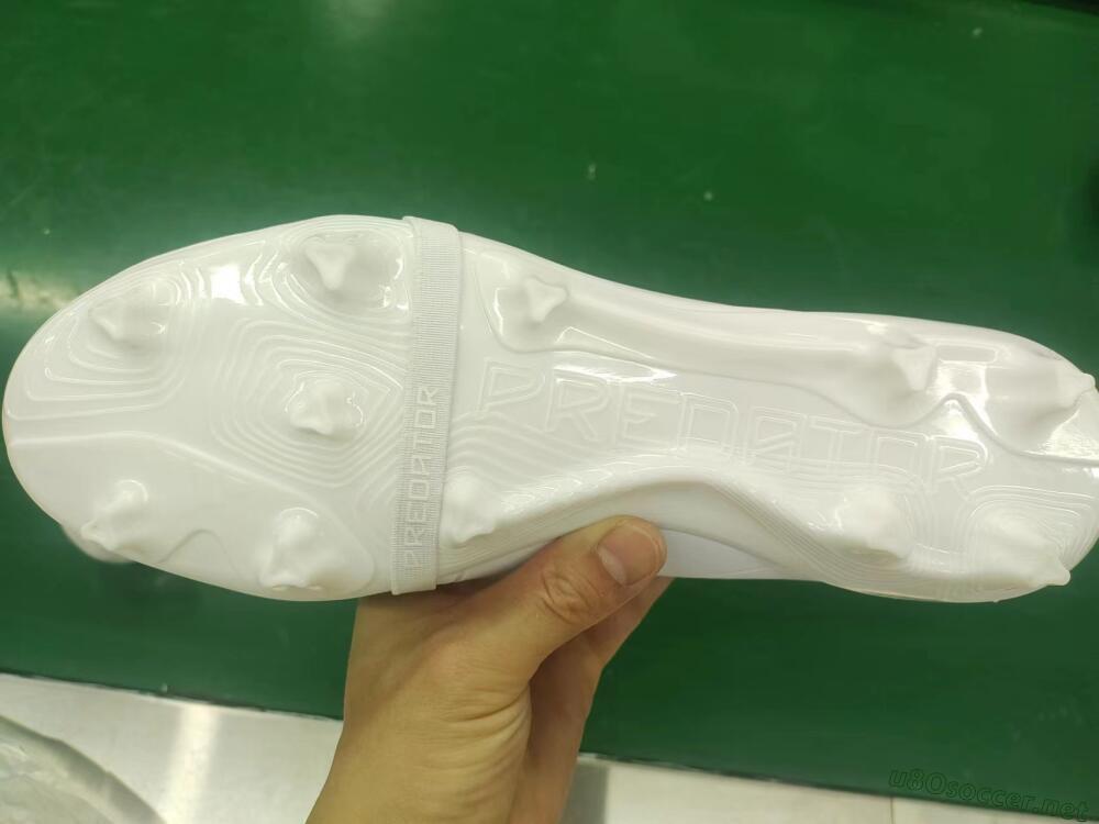 Men's Adidas Predator Elite Foldover Tongue FG Football Boots - White/Beige