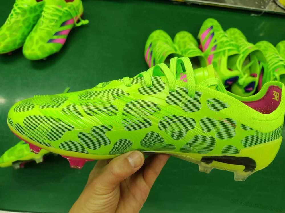 Men's Adidas Predator Accuracy.1 FG Football Boots - Green/Yellow/Purple